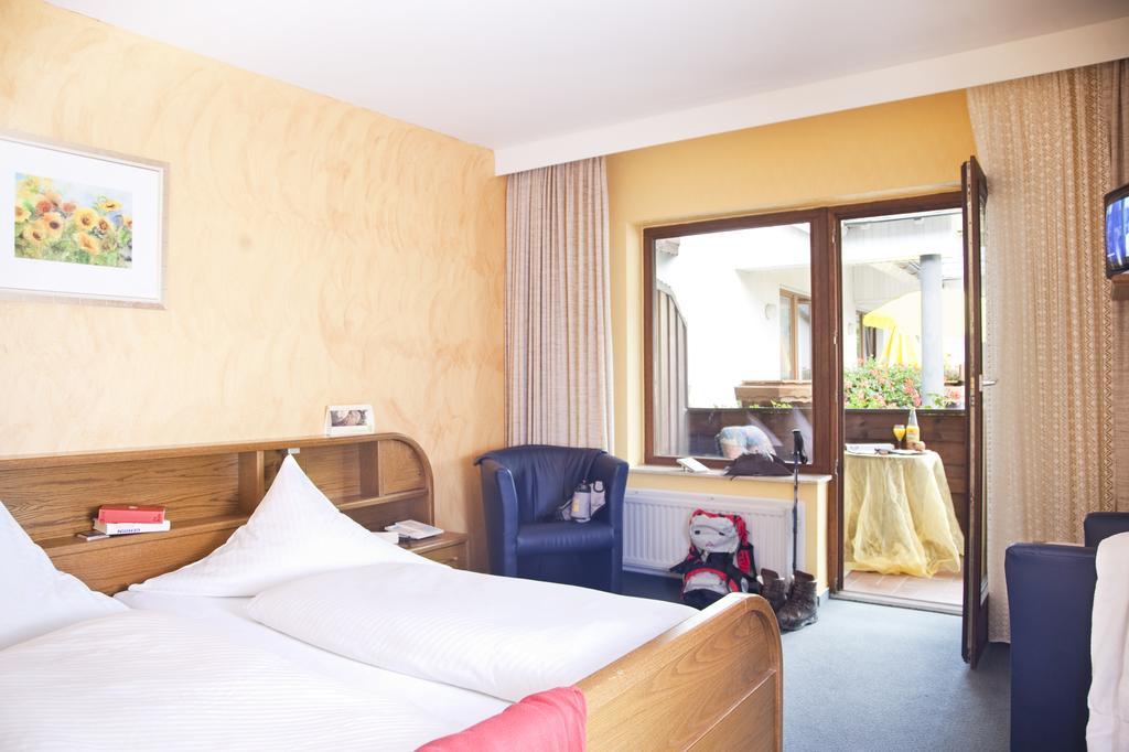 Bio-Hotel Uplaender Hof Willingen  Quarto foto